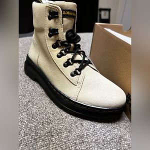 Dr. Marten combs w combat boots